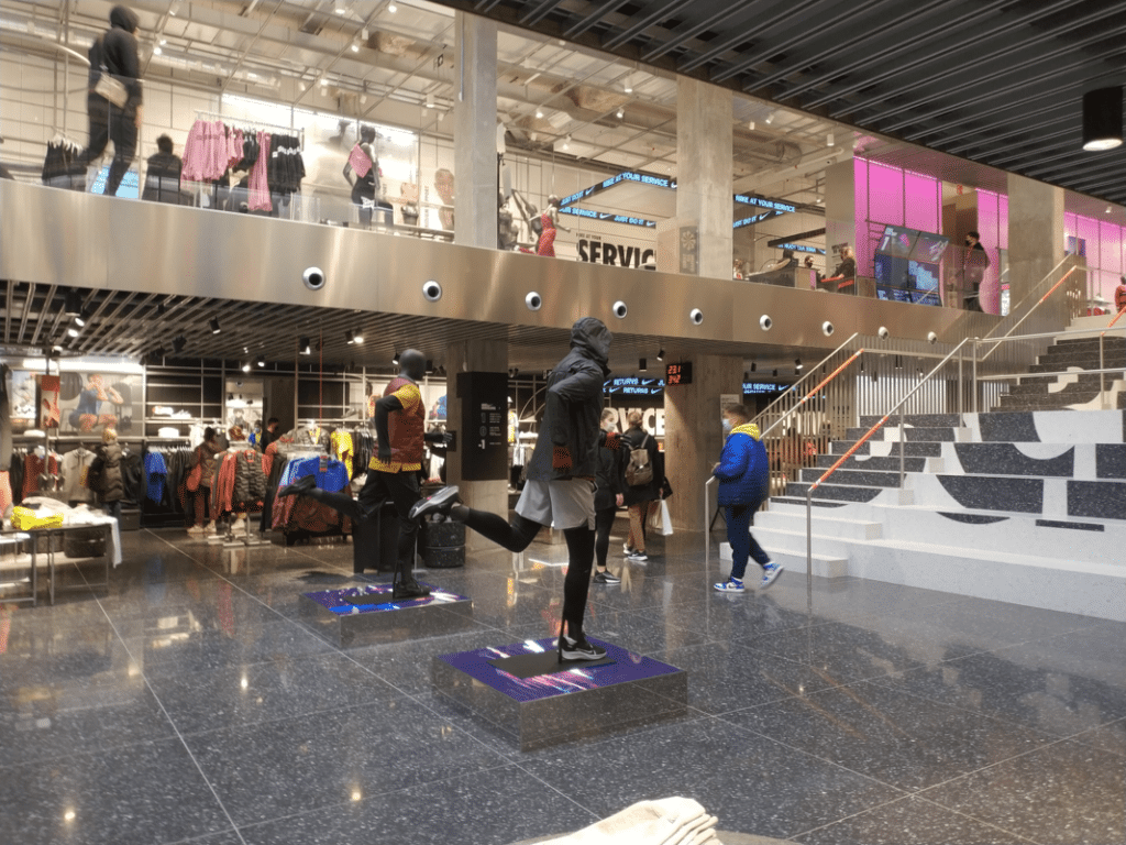 Interior tienda Nike Barcelona