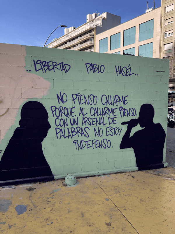 Grafiti Libertad Pablo Hasél