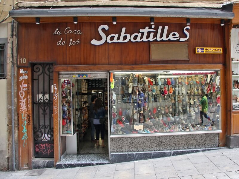 La Casa de les Sabatilles en Barcelona
