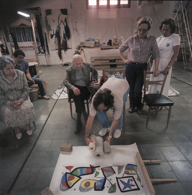 Joan Miró, Josep Royo y las tejedoras